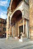 Duomo di Verona - Protiro. 